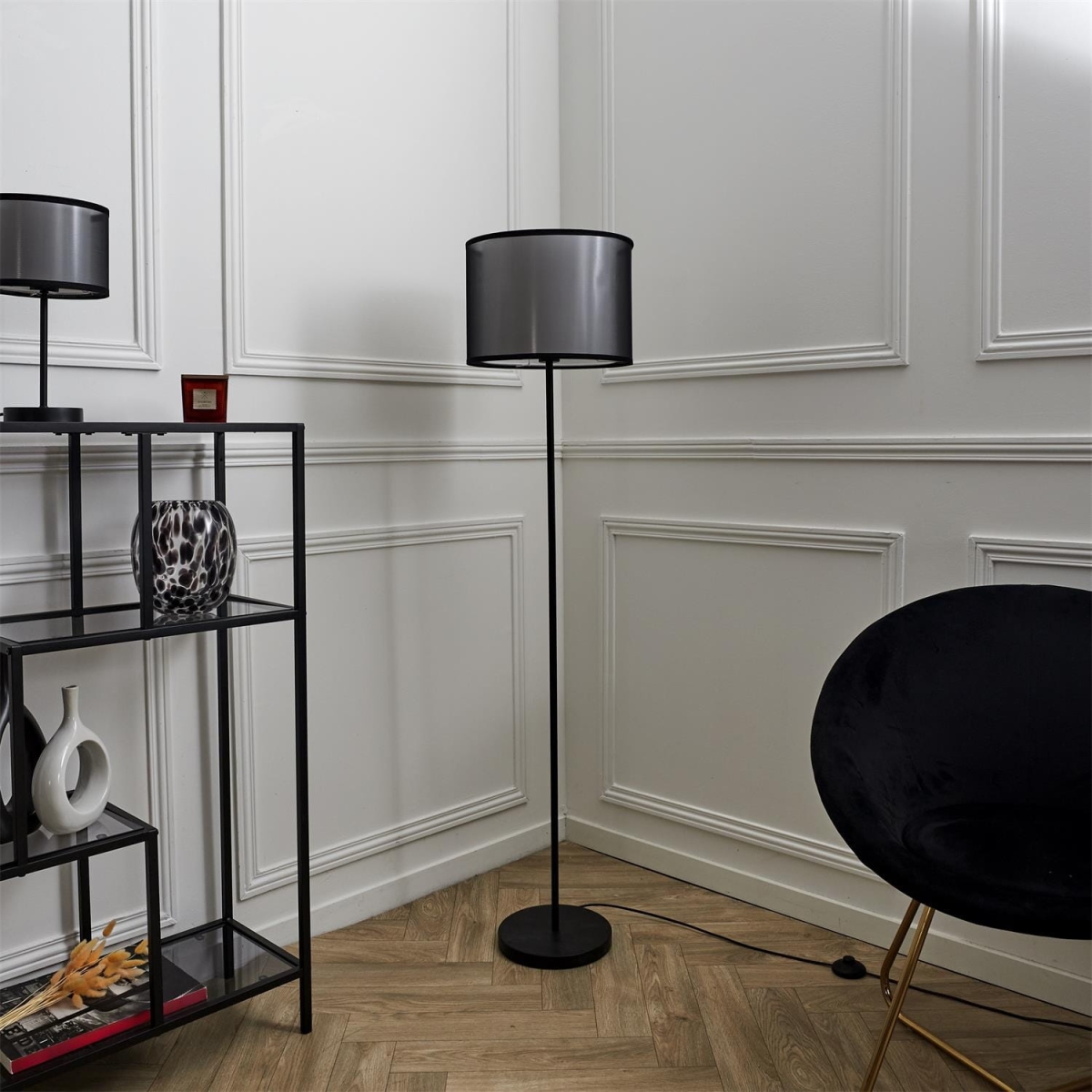 Lampa podłogowa Shade czarna