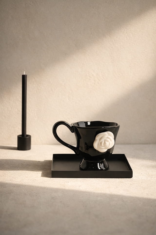 Kubek SHP BIAŁA RÓŻA czarny