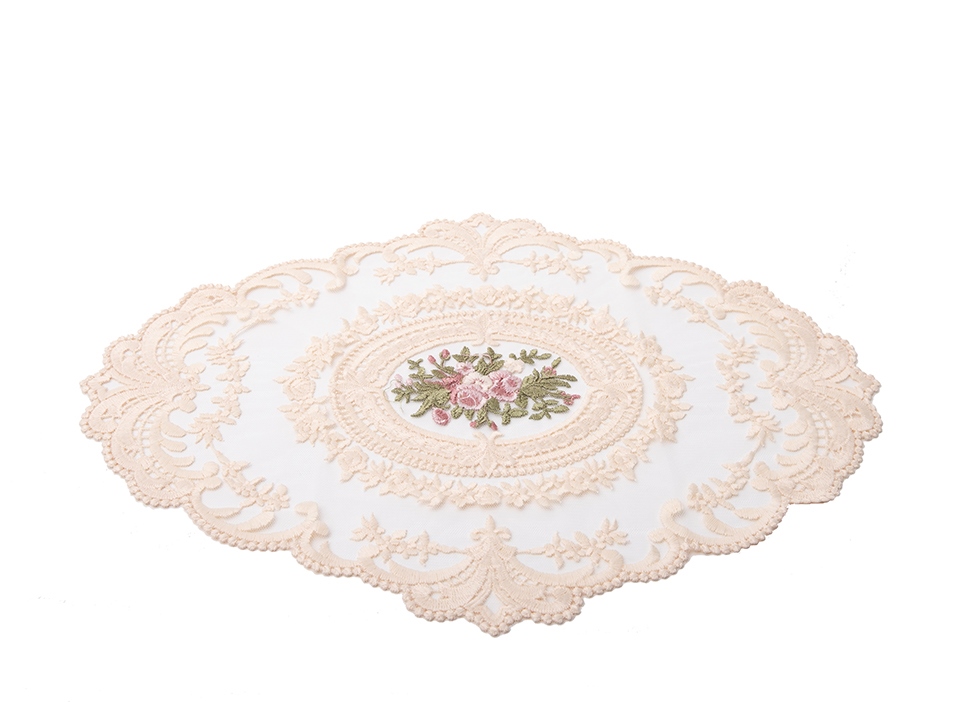 Podkładka / obrus haftowany SHP VIENNA biały