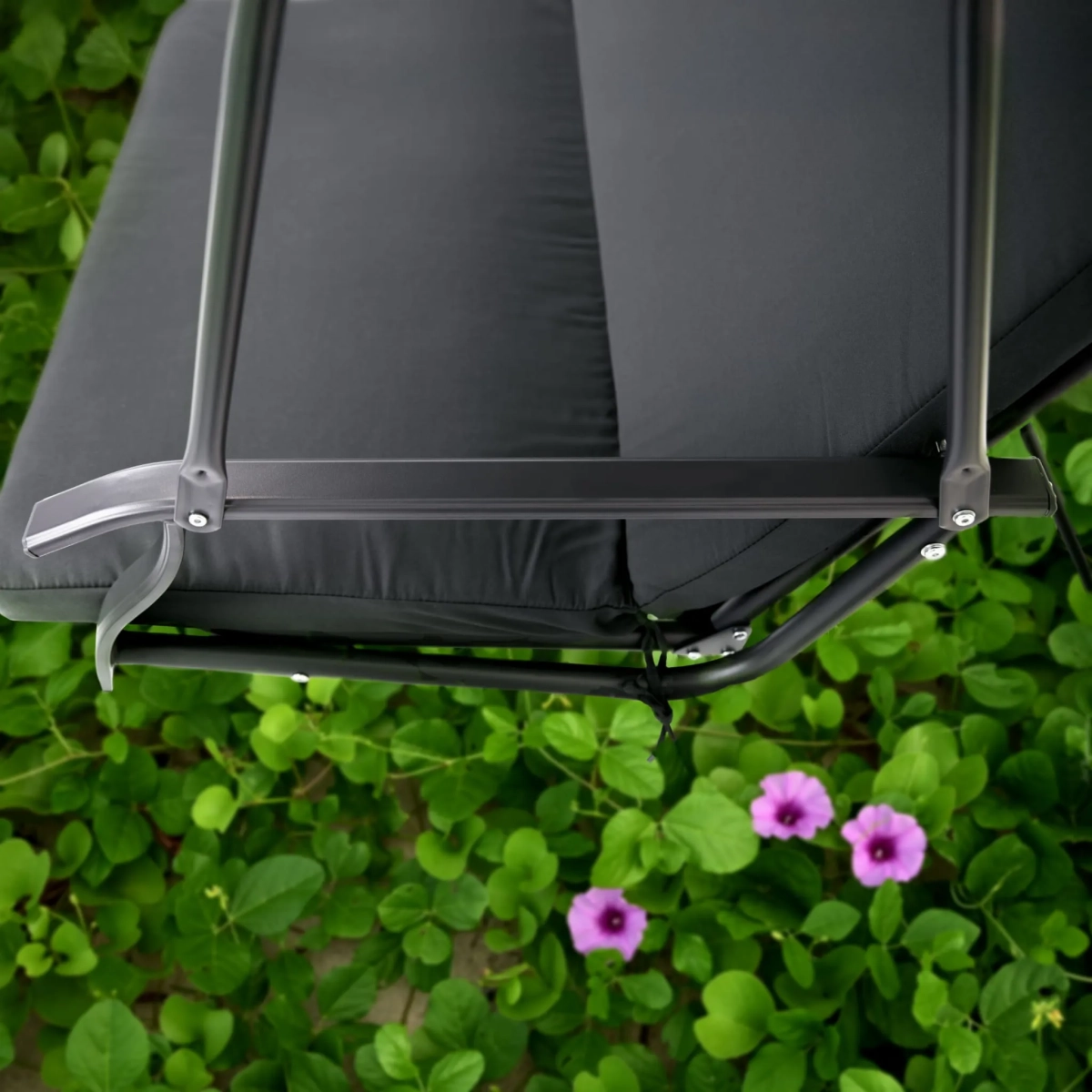 hustawka-ogrodowa-3-osobowa-regulowanych-czarna-marka-jumi-detal.webp