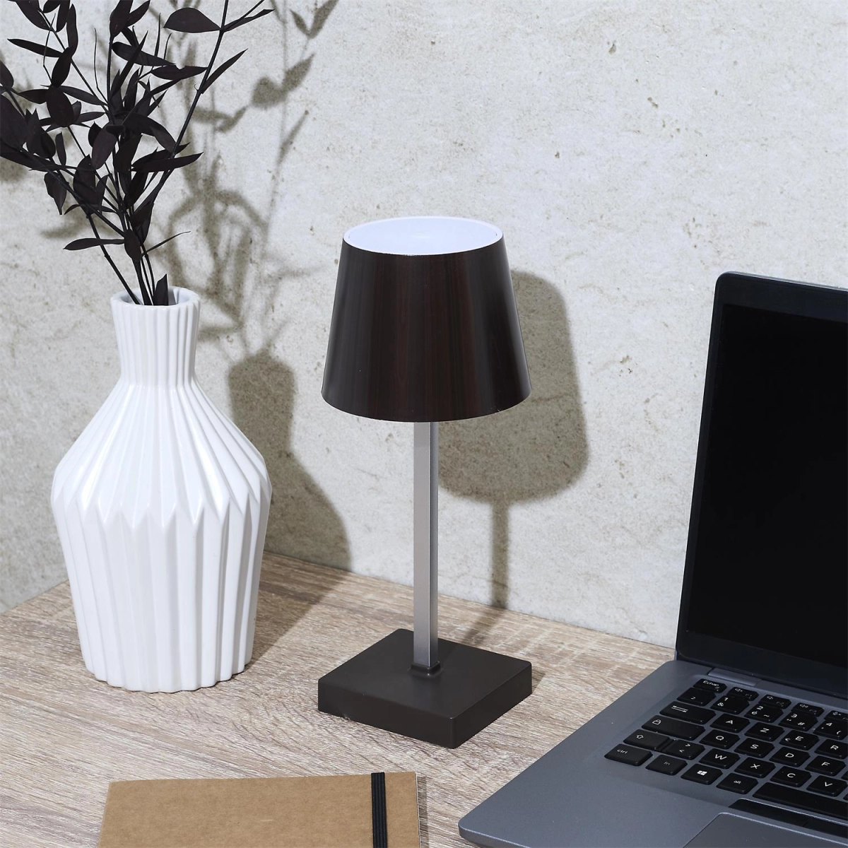 Lampka Blanca LED na dotyk ciemne drewno