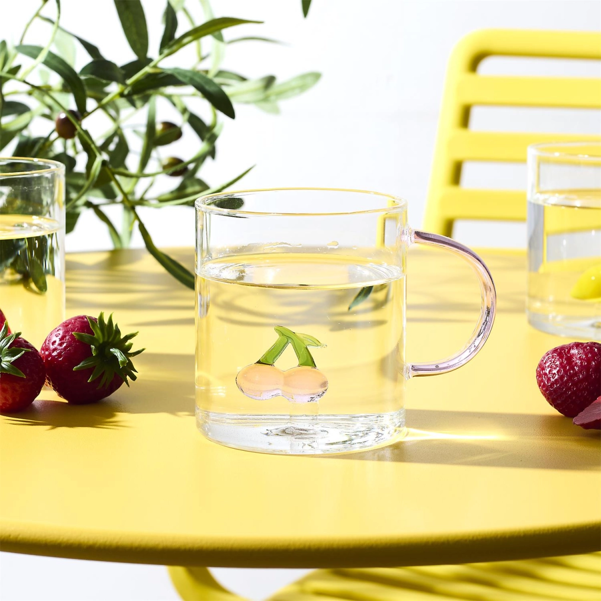 Kubek z figurką 300ml Cytryna