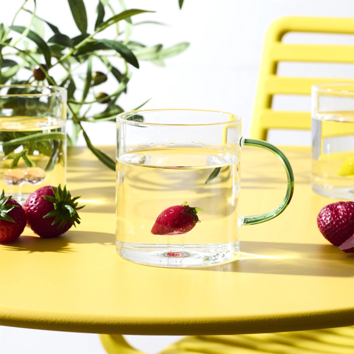 Kubek z figurką 300ml Cytryna