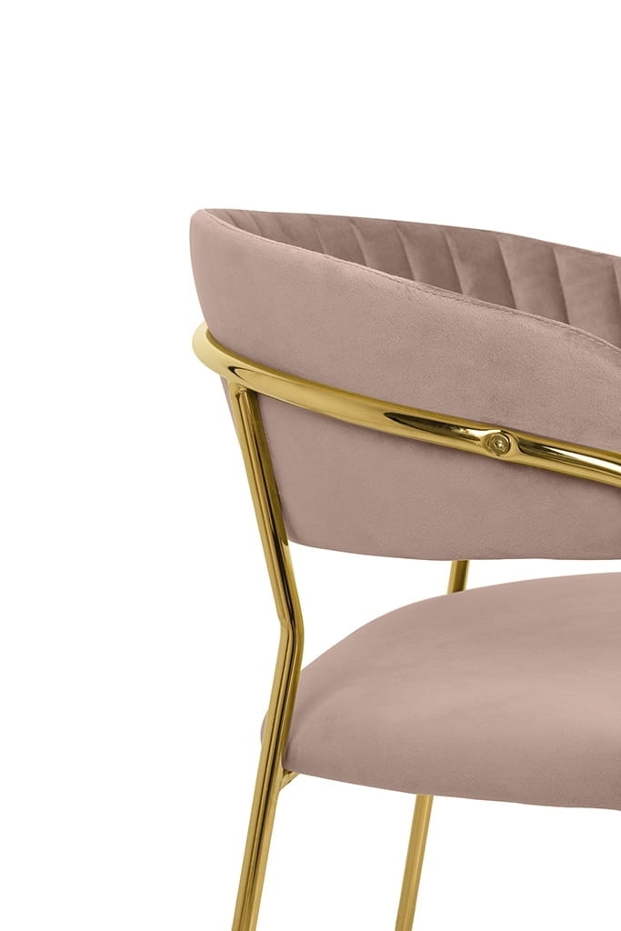 5db34e46ce5687e11686b6a60ea5a844