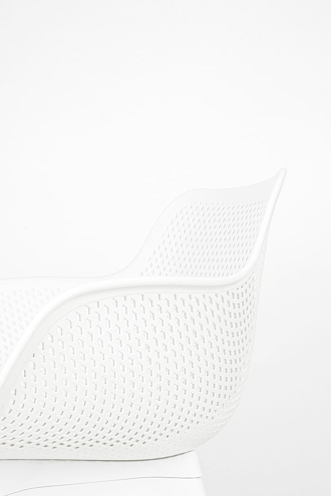 d8ac16feb2945e9e3fa764dce681bfb7