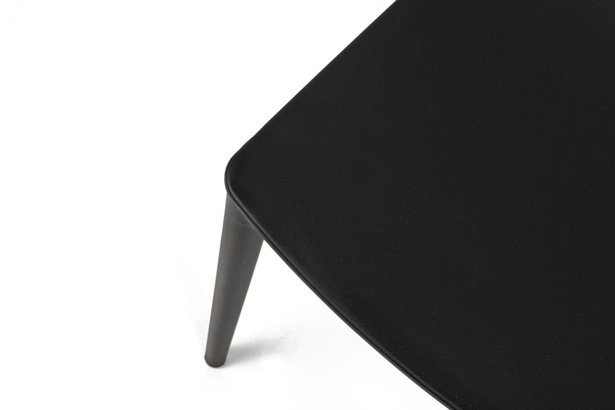 4ecba0a8628bc6194688c259c411300e