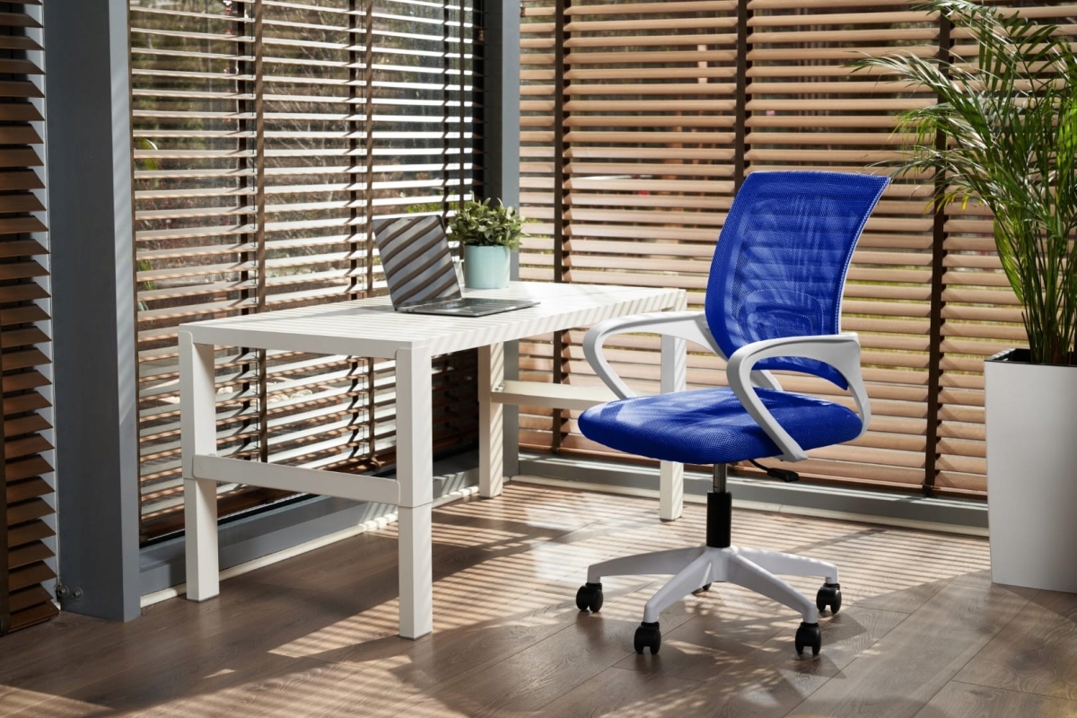 d1d2feff0d4f3983bf2a98e60d4e4148